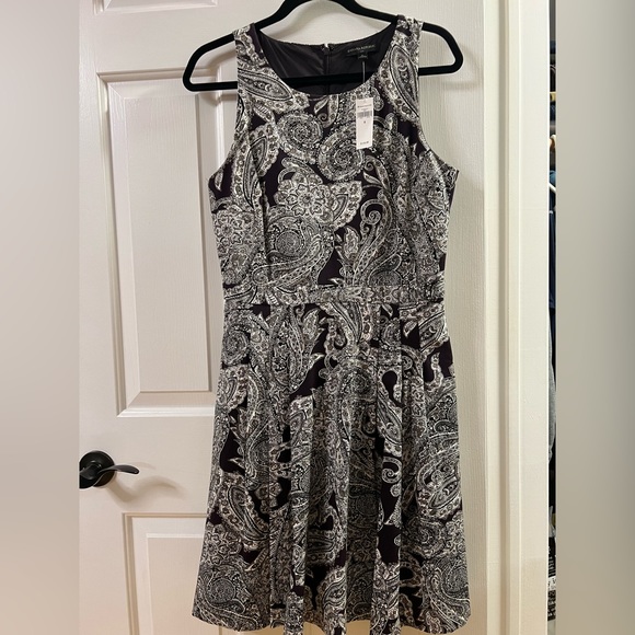 Banana Republic, A-line paisley dress, size 8 - Picture 1 of 3